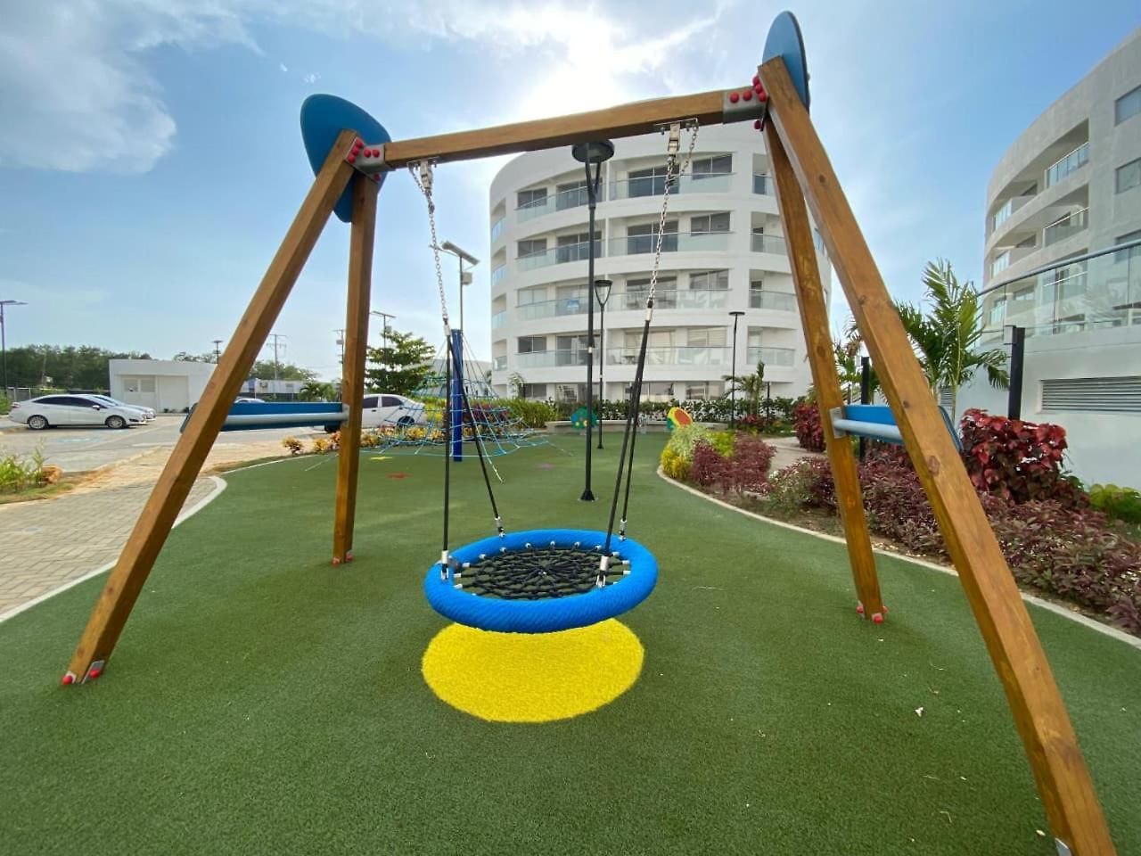 Apartamento Elegante Y Moderno En Serena Del Mar *