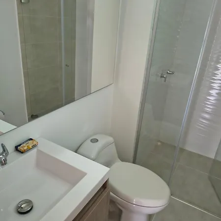 Elegante Y Moderno En Serena Del Mar Apartamento